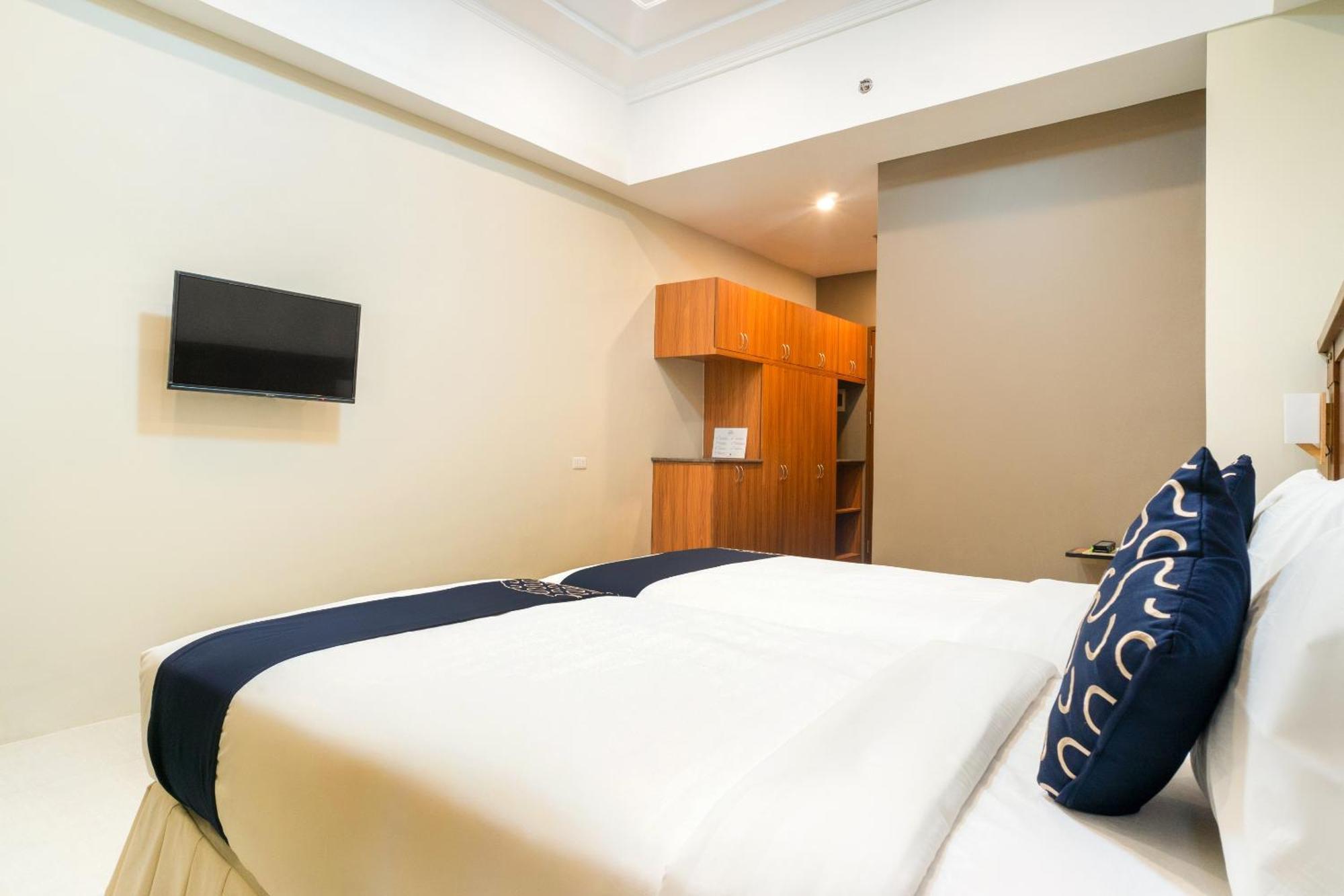 Capital O 460 World Palace Hotel Davao Экстерьер фото