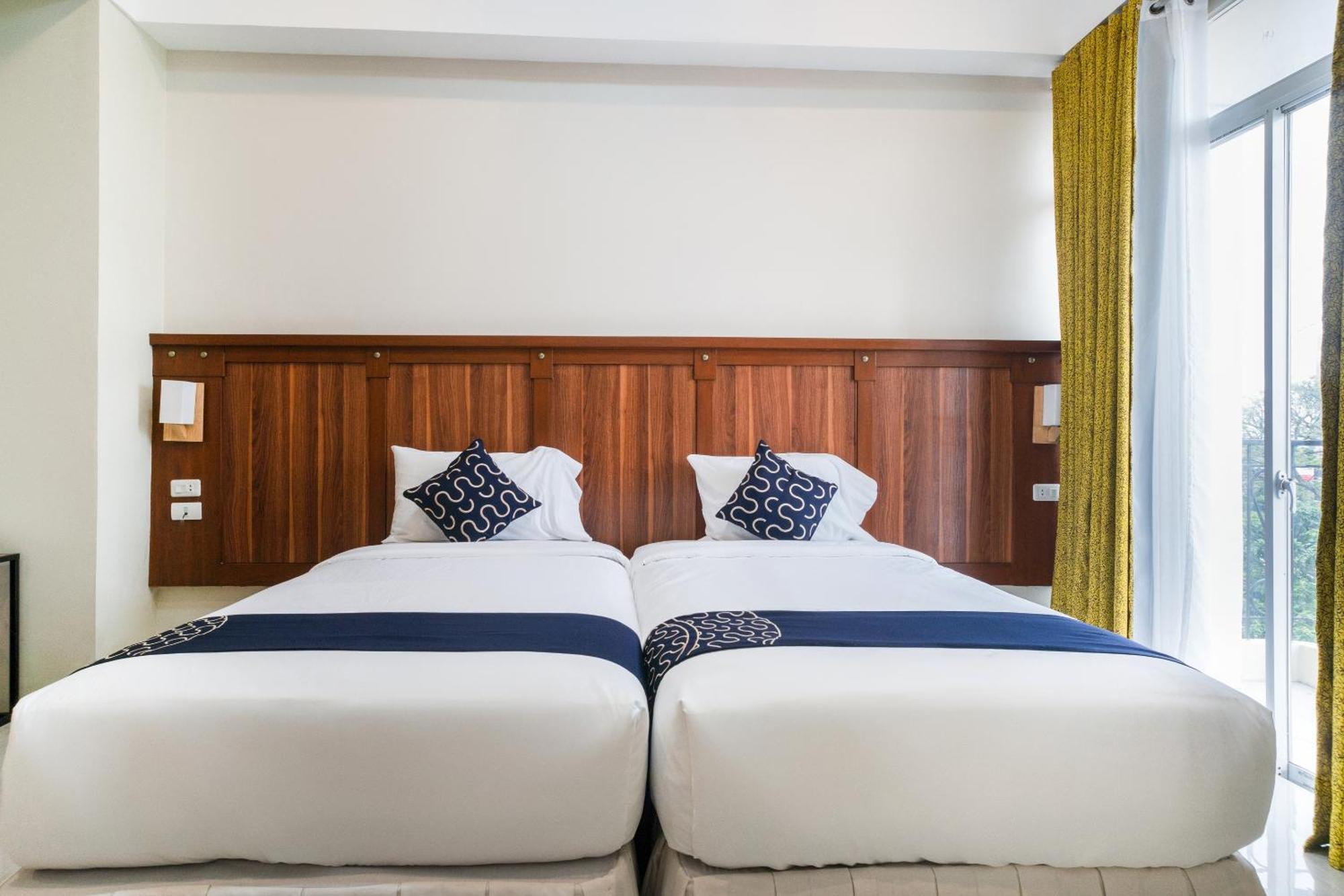 Capital O 460 World Palace Hotel Davao Экстерьер фото