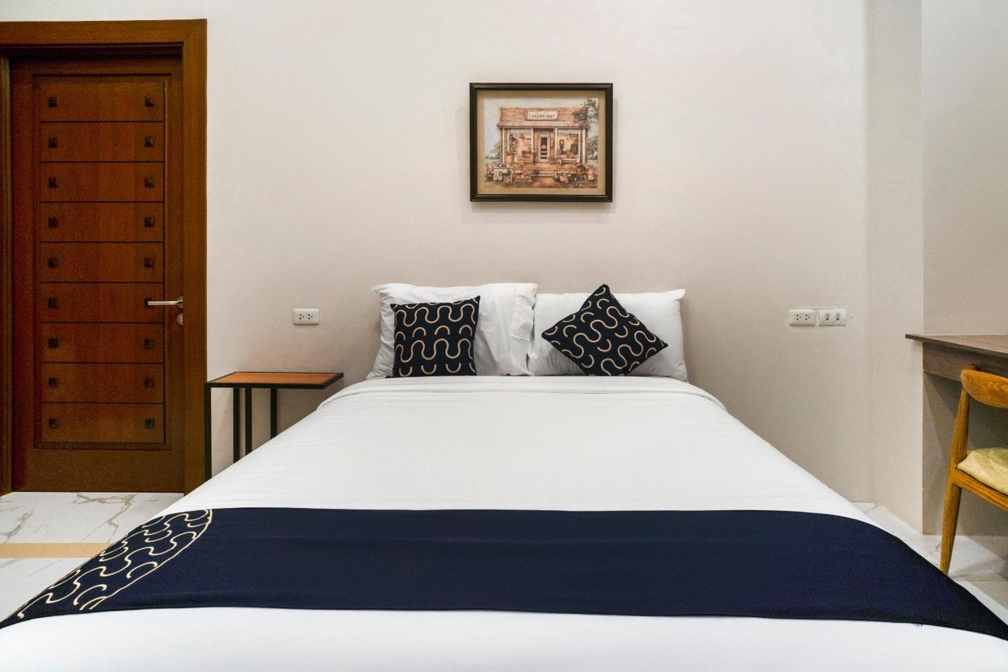 Capital O 460 World Palace Hotel Davao Экстерьер фото