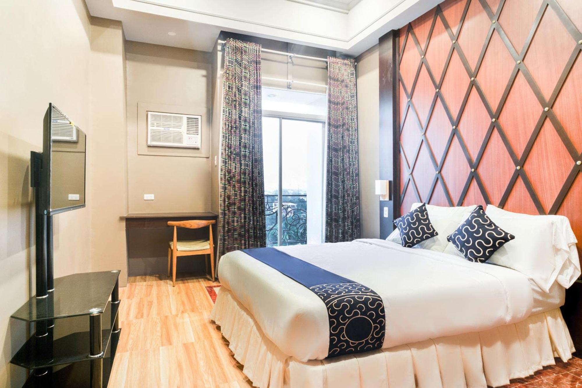 Capital O 460 World Palace Hotel Davao Экстерьер фото