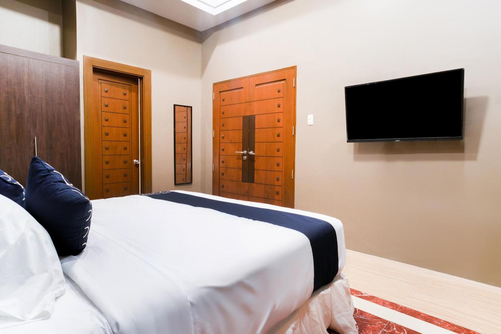 Capital O 460 World Palace Hotel Davao Экстерьер фото