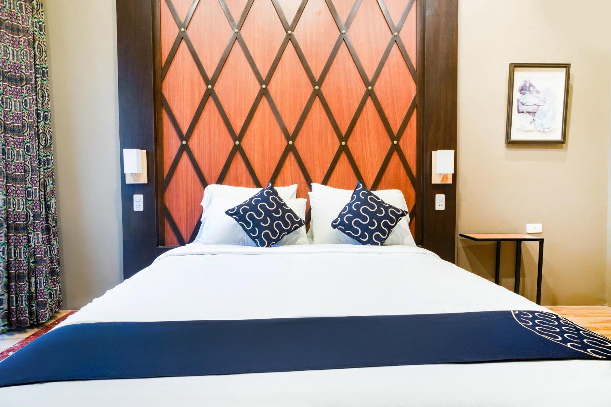 Capital O 460 World Palace Hotel Davao Экстерьер фото