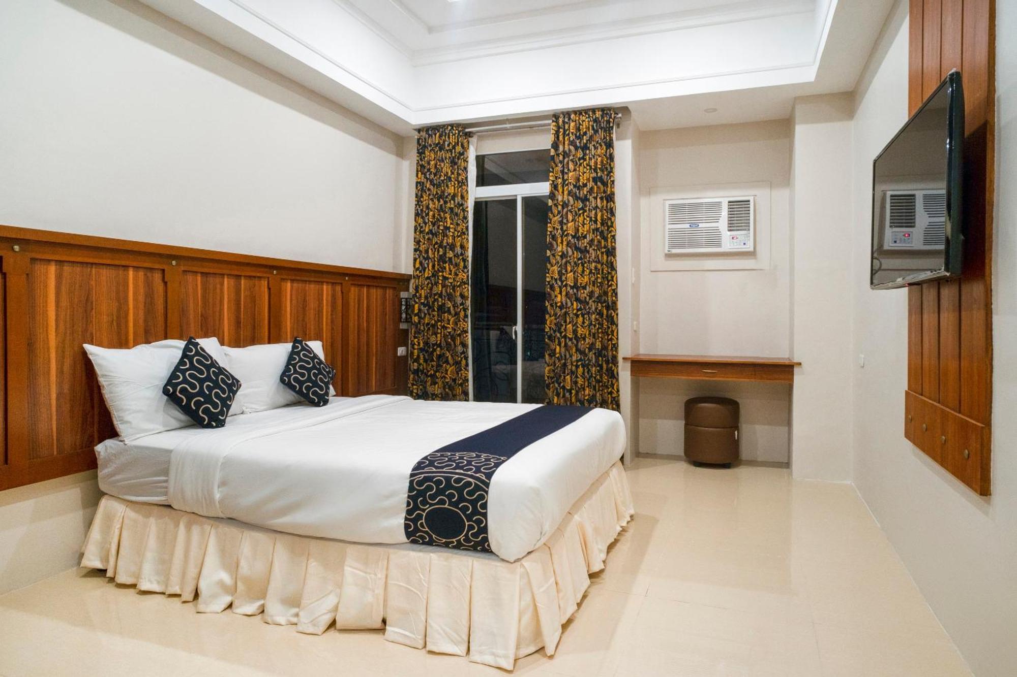 Capital O 460 World Palace Hotel Davao Экстерьер фото