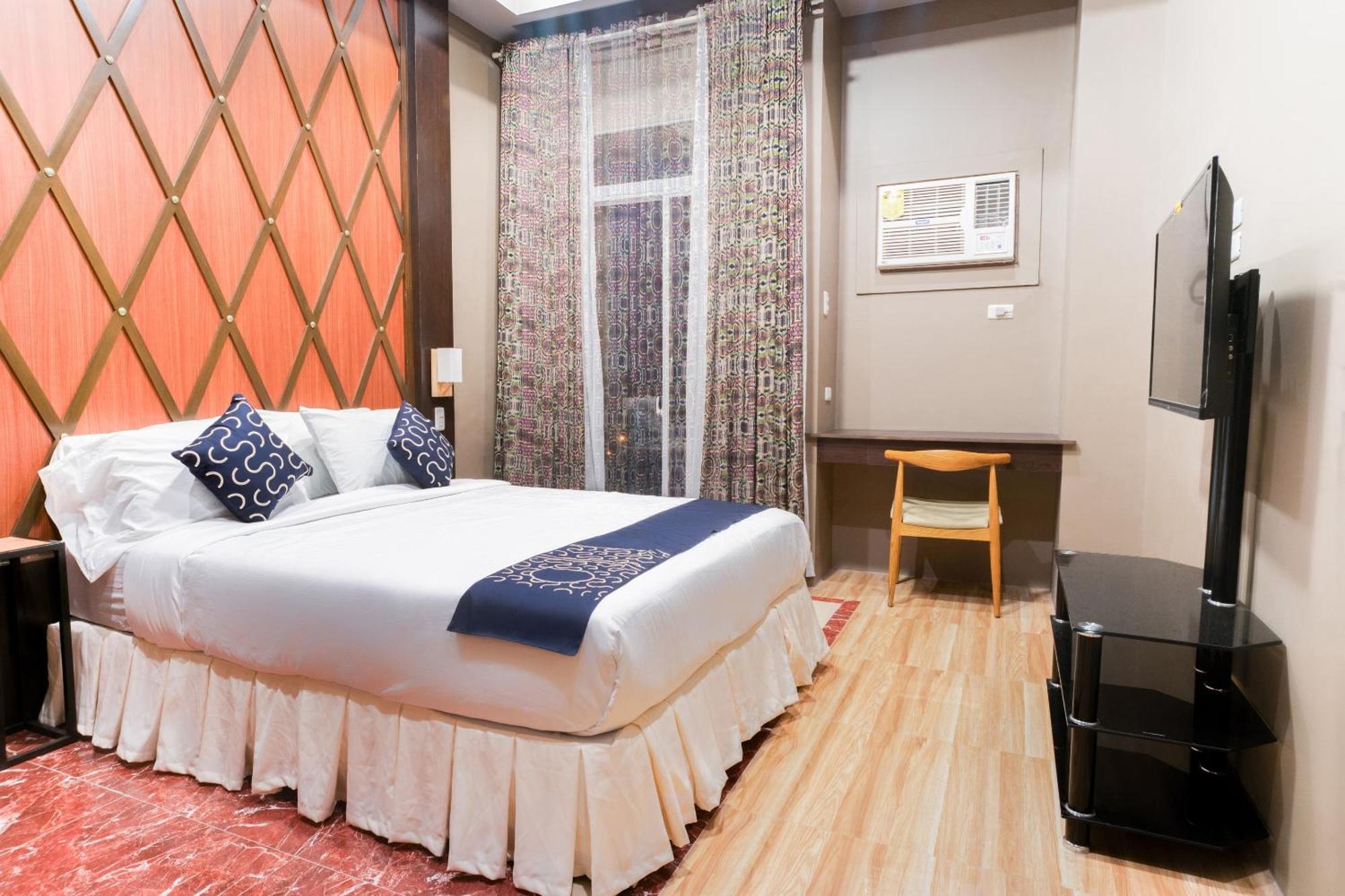 Capital O 460 World Palace Hotel Davao Экстерьер фото